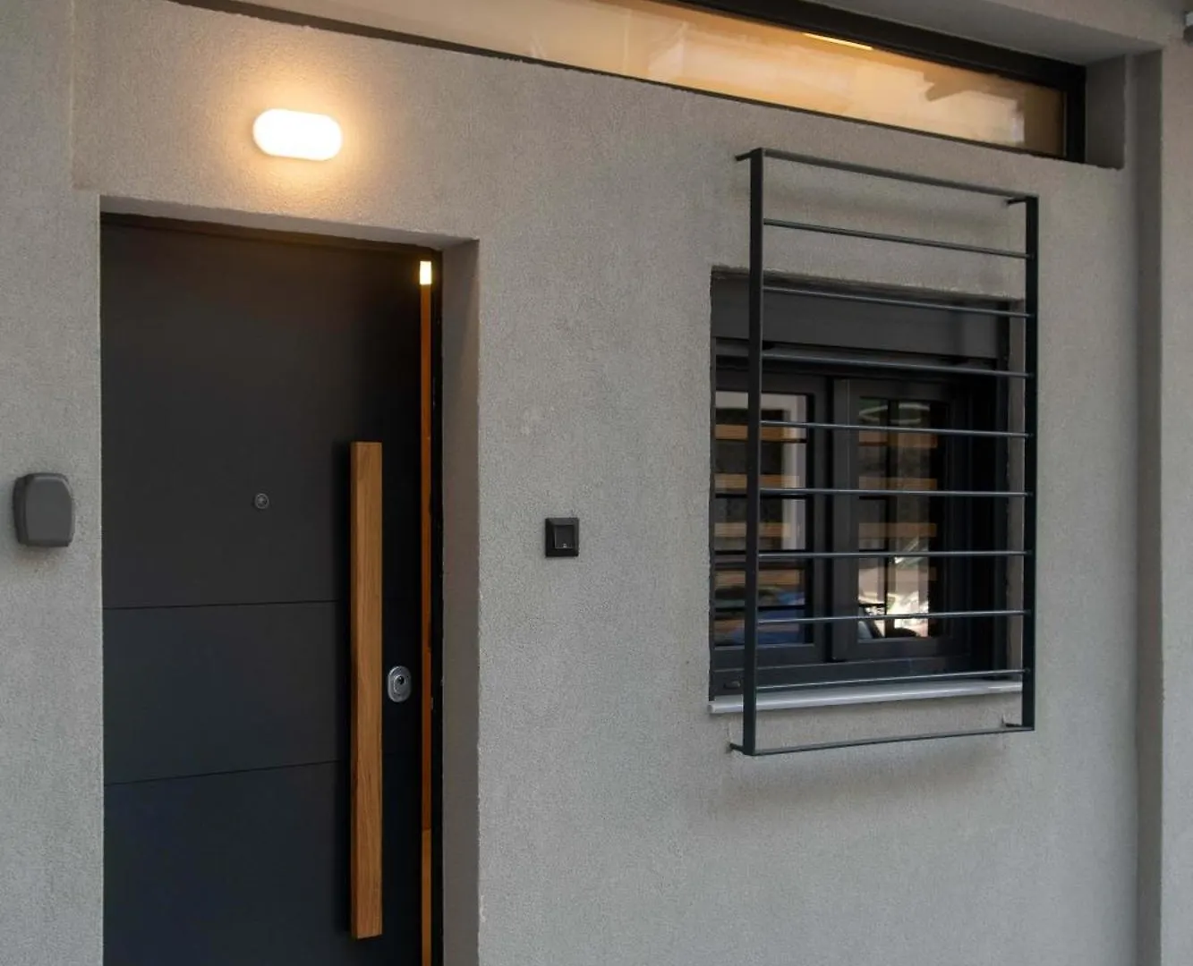 Central Deluxe Spacious Studio Thessaloniki
